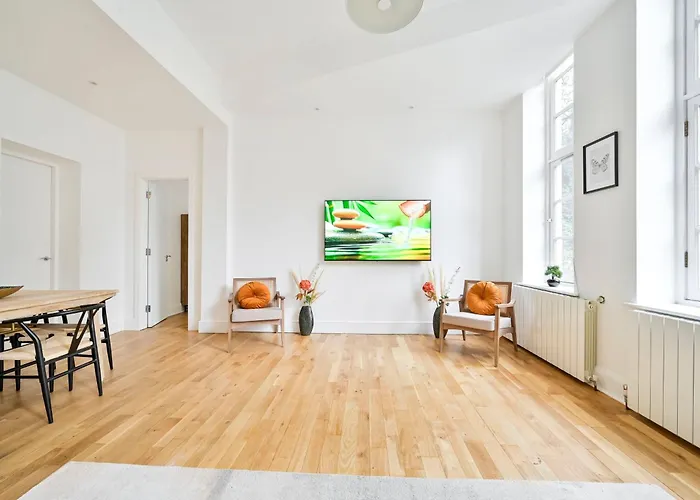 Magnificent 2 Bed Fitzrovia Apartment